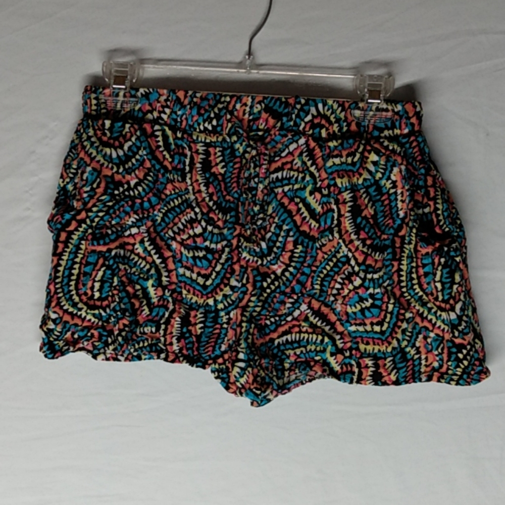 Rue21--Short's--Size: M